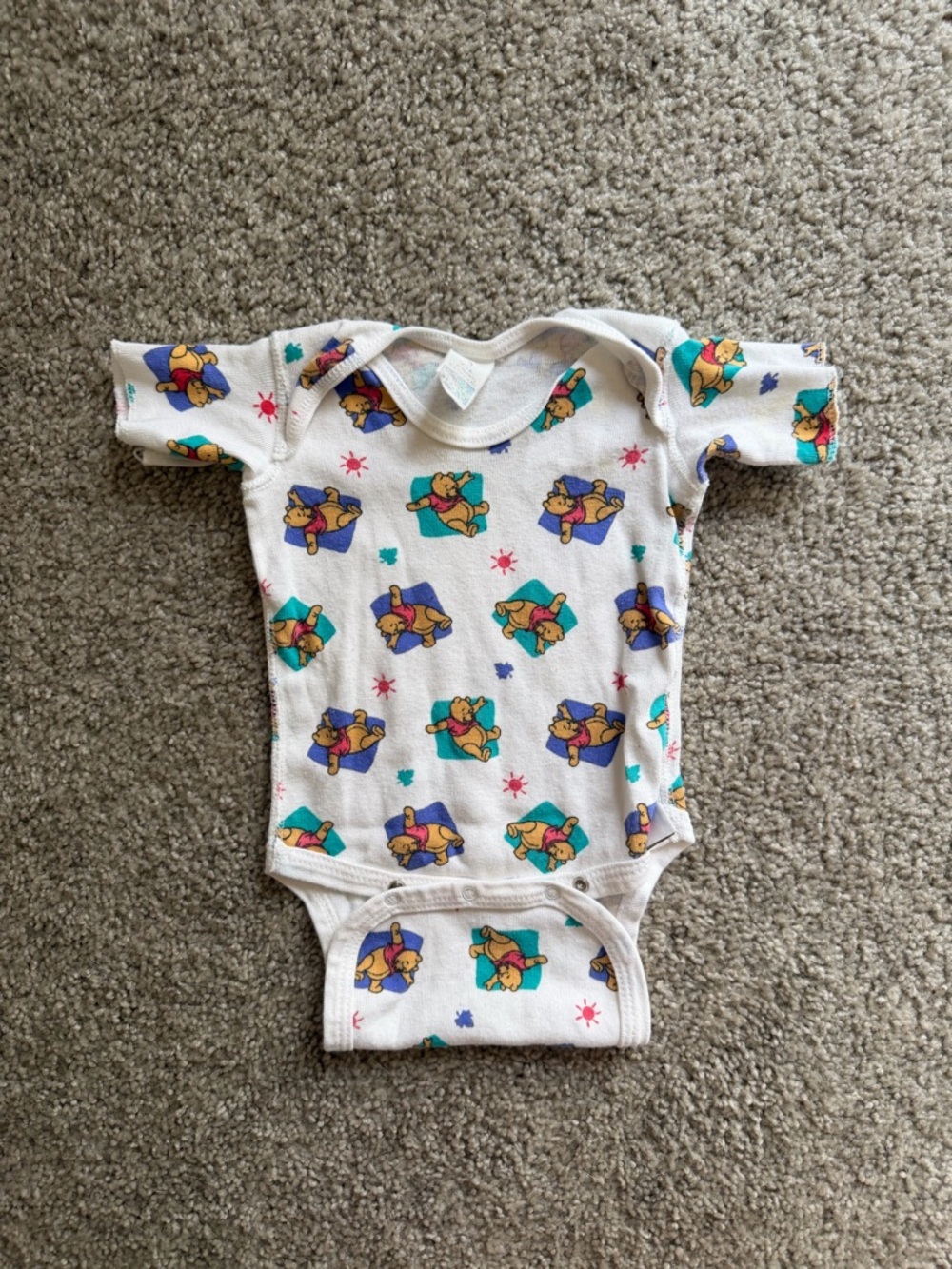 Vintage 1990s Winnie the Pooh Bodysuit 0-3 Months